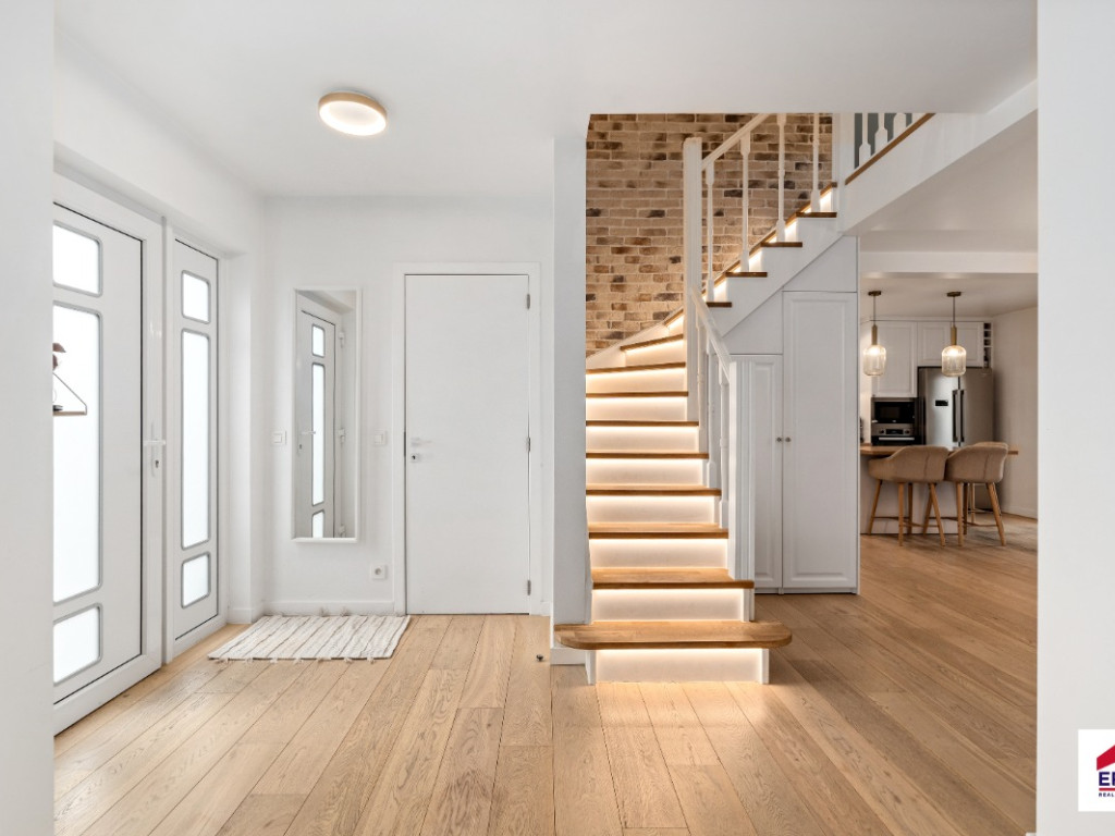 Eikenlaan - 8 - - 1740