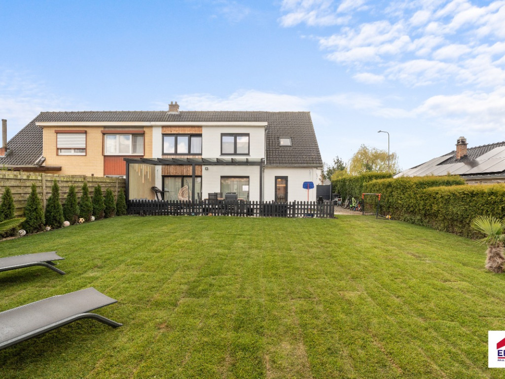 Eikenlaan - 8 - - 1740