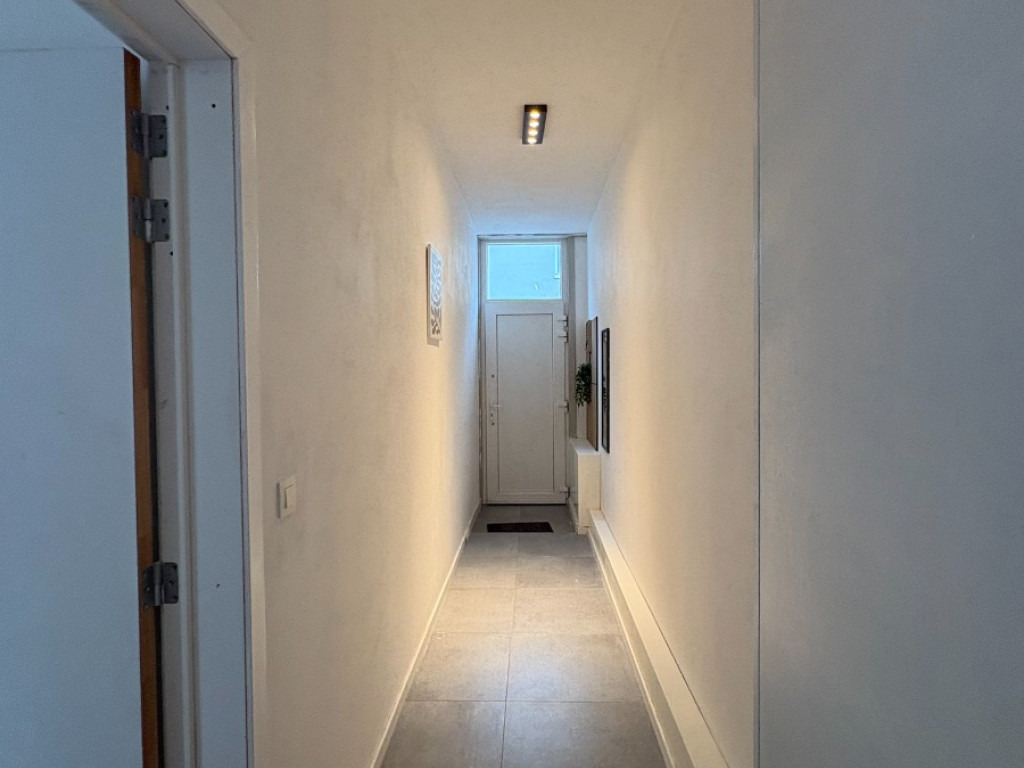 Leopoldstraat - 29 - - 8940