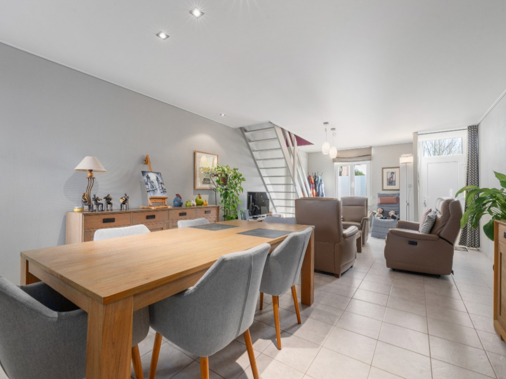 Nieuwstraat - 66 - - 9080