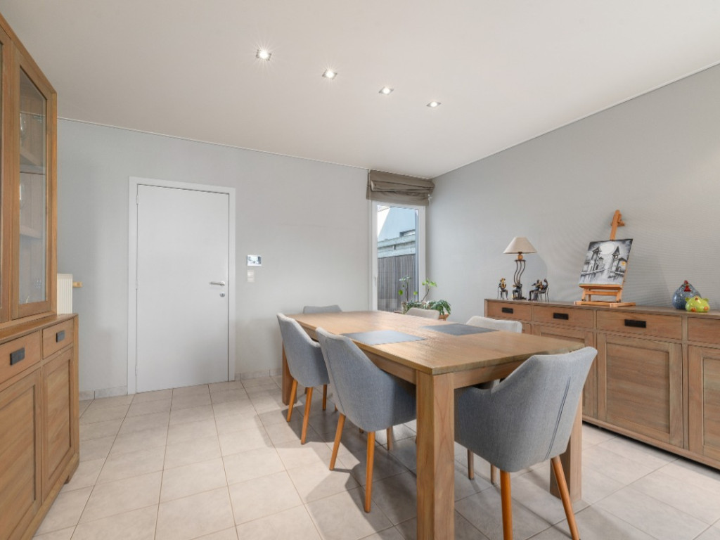 Nieuwstraat - 66 - - 9080