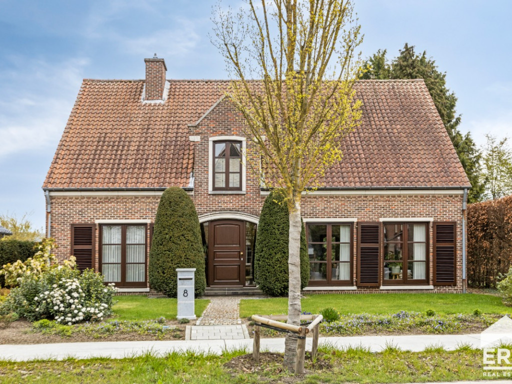 Koning Albertlaan - 8 - - 3920