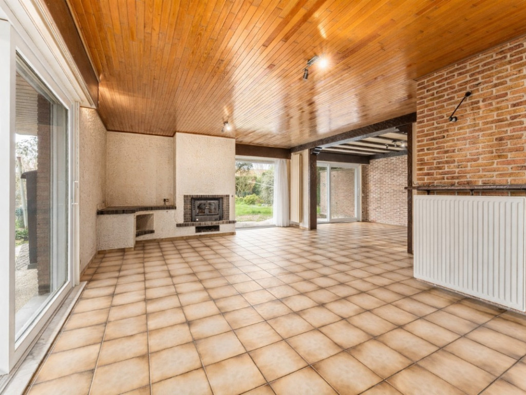 Outrijvestraat - 28 - - 8551