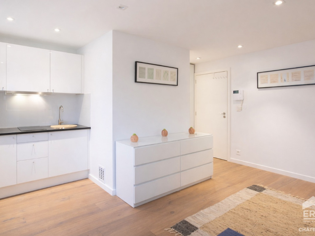 Rue Vilain XIIII - 51 - - 1000