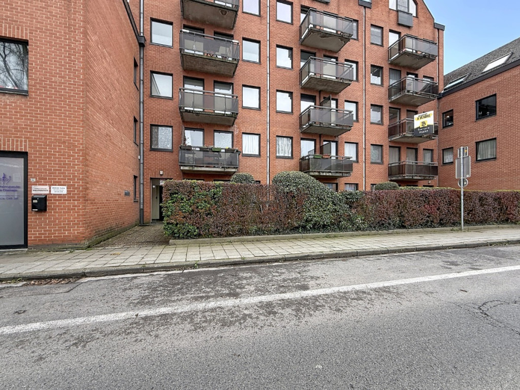 Avenue du Pont Rouge - 21 - 5-2 - 7000