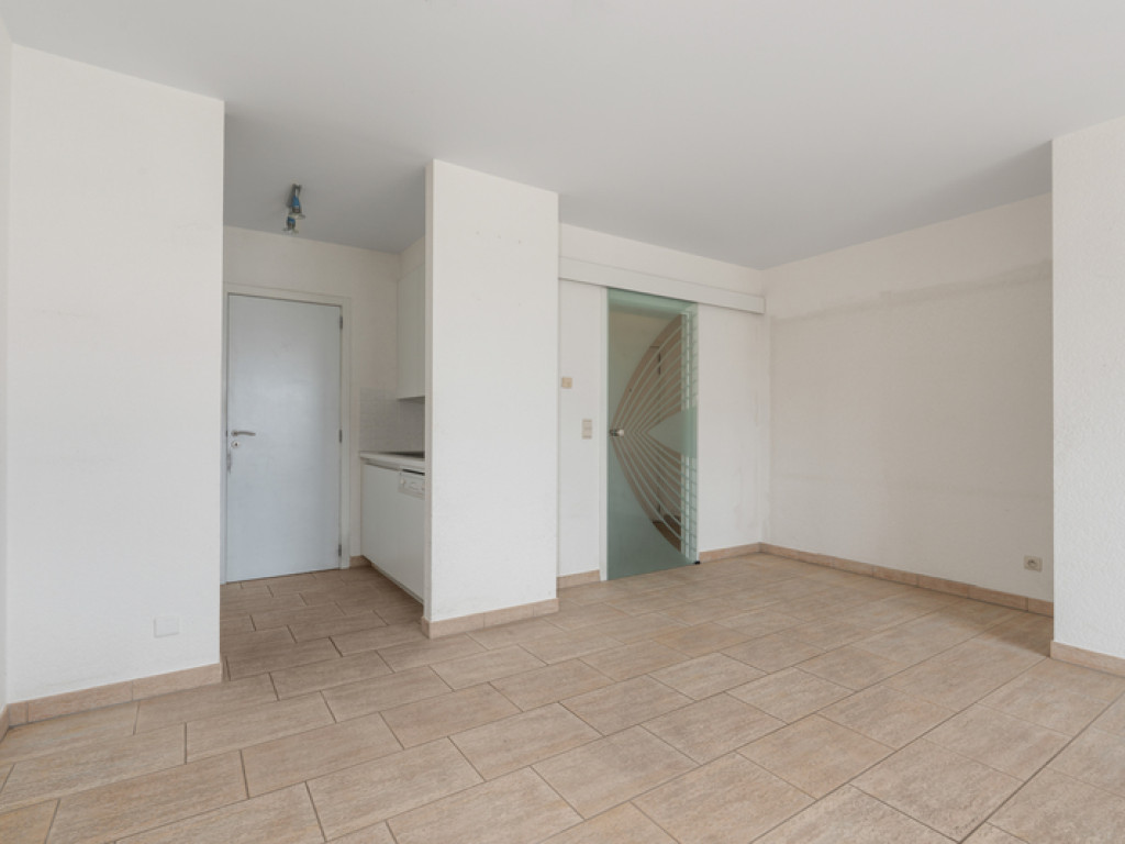 Albert I laan (Newport Island) - 64D - - 8620