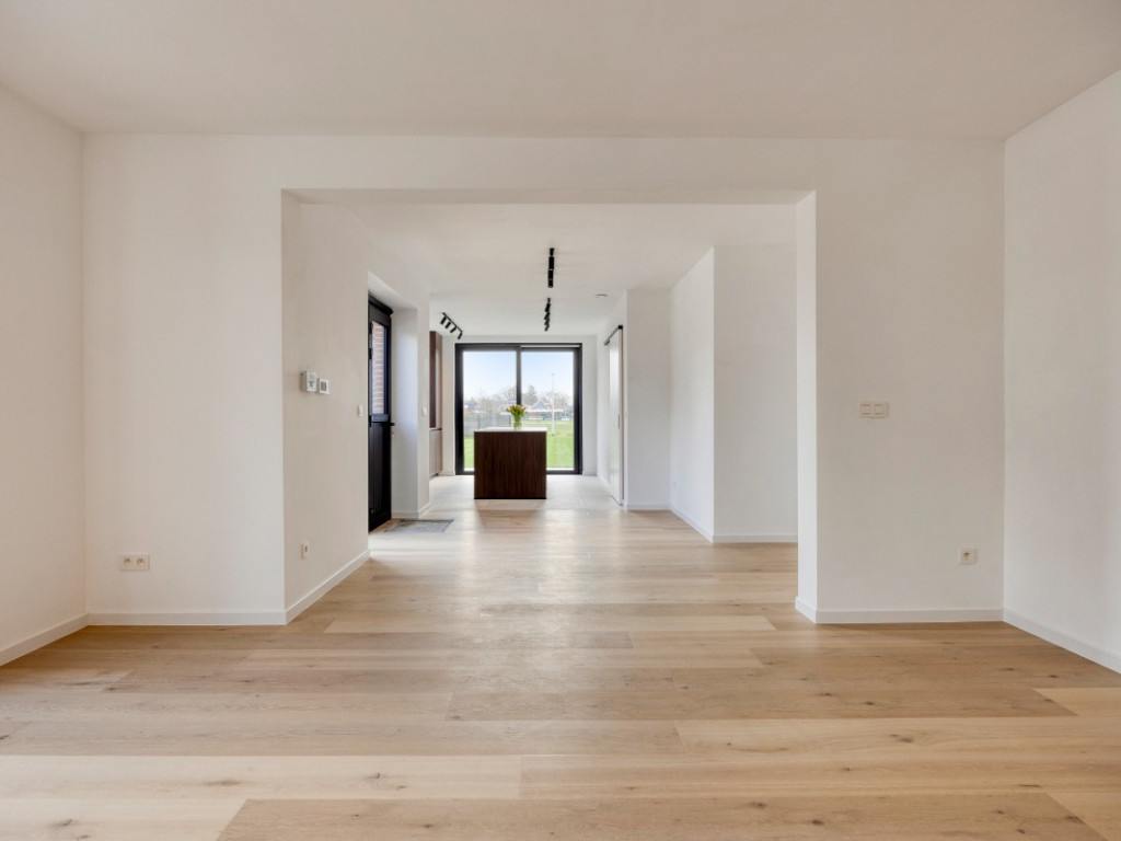 Loze Bareel - 37 - - 2560