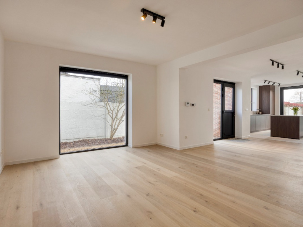 Loze Bareel - 37 - - 2560