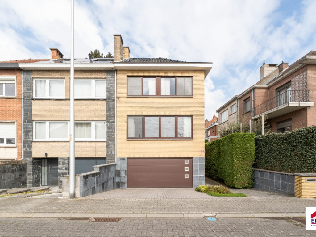 Hortensiastraat - 41 - - 1600