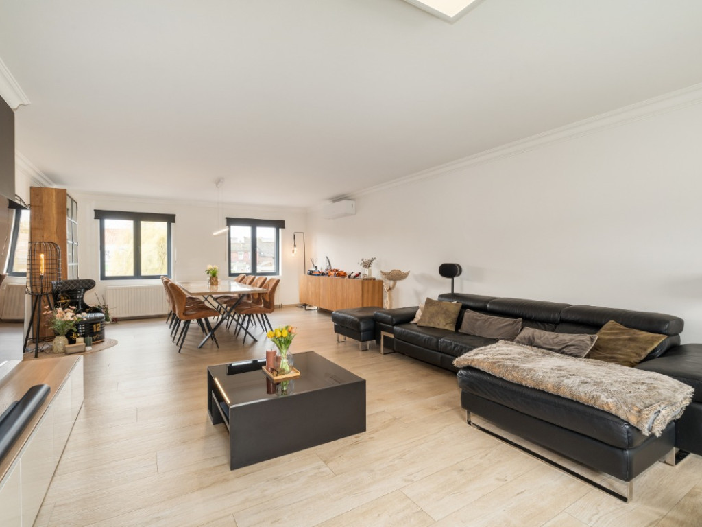 Hellestraat - 96 - - 9400