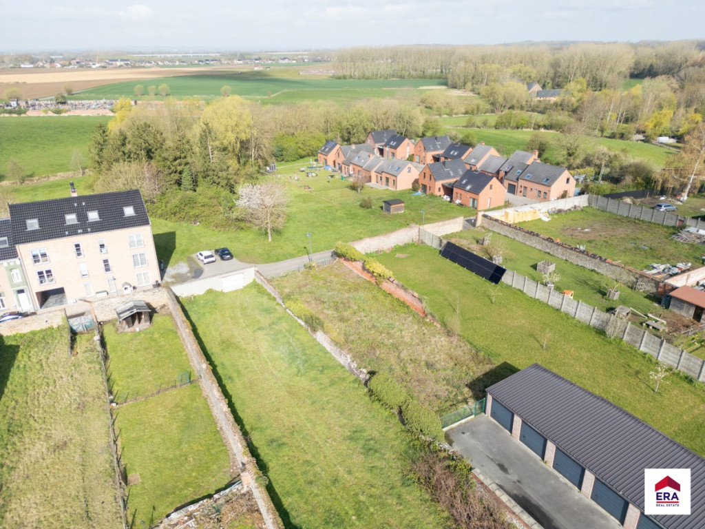 Rue de la Chapelle - 2 - - 7940