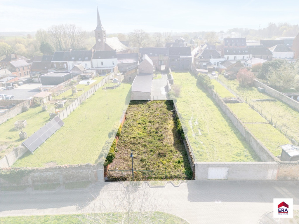 Rue de la Chapelle - 2 - - 7940