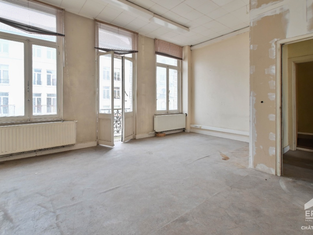 Rue des Palais - 28-30 - 0 - 1030