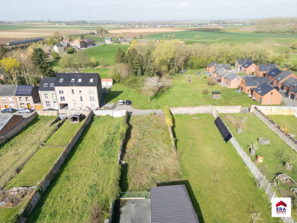 Rue de la Chapelle - 2 - - 7940