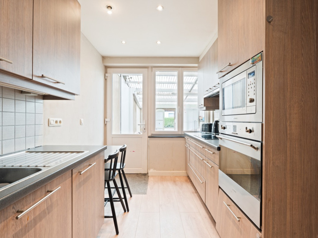 Koning Albertlaan - 12 - - 9140