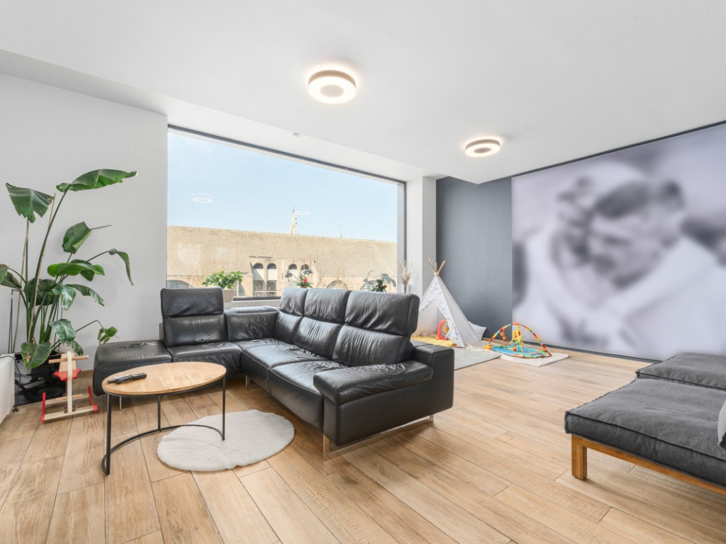 Oude Vest - 4 - APPARTEMEN - 9200