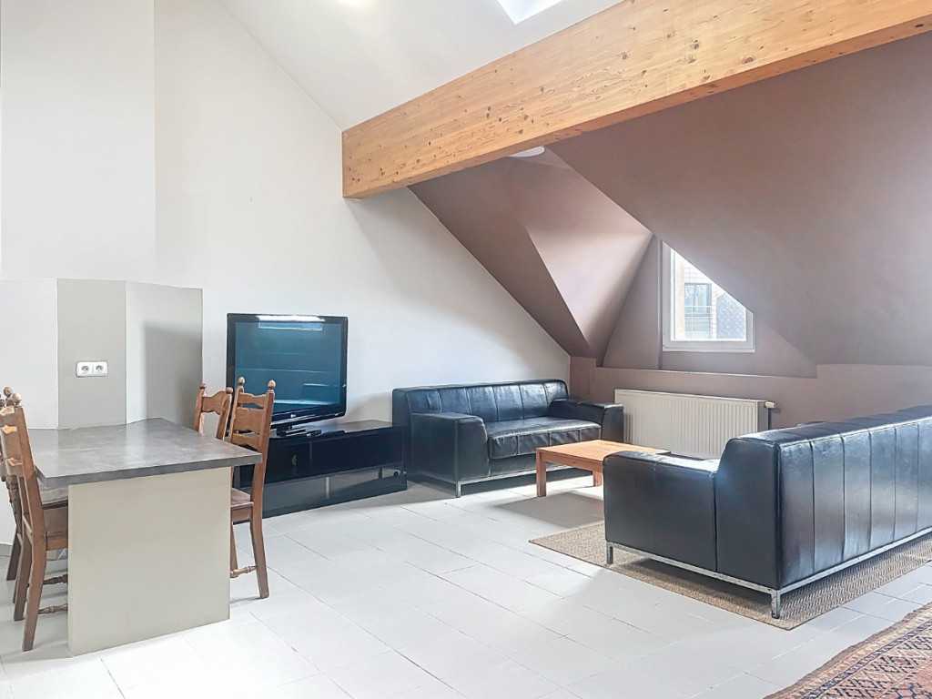 Place de l'yser - 1 - B - 6700