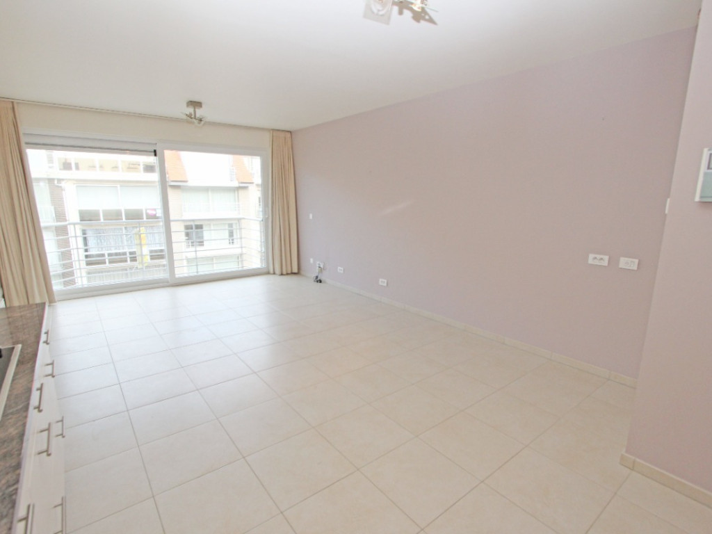 Albert I laan (Sir Anthony) - 251 - - 8620