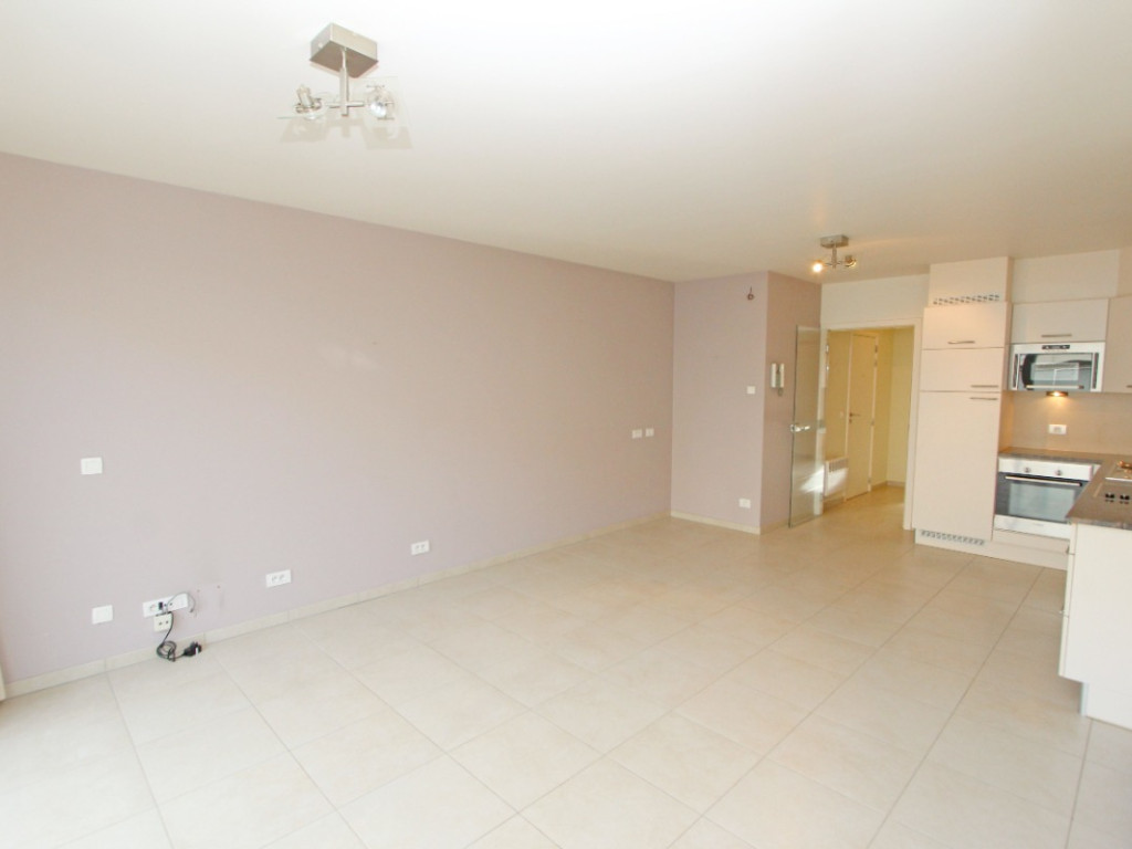 Albert I laan (Sir Anthony) - 251 - - 8620