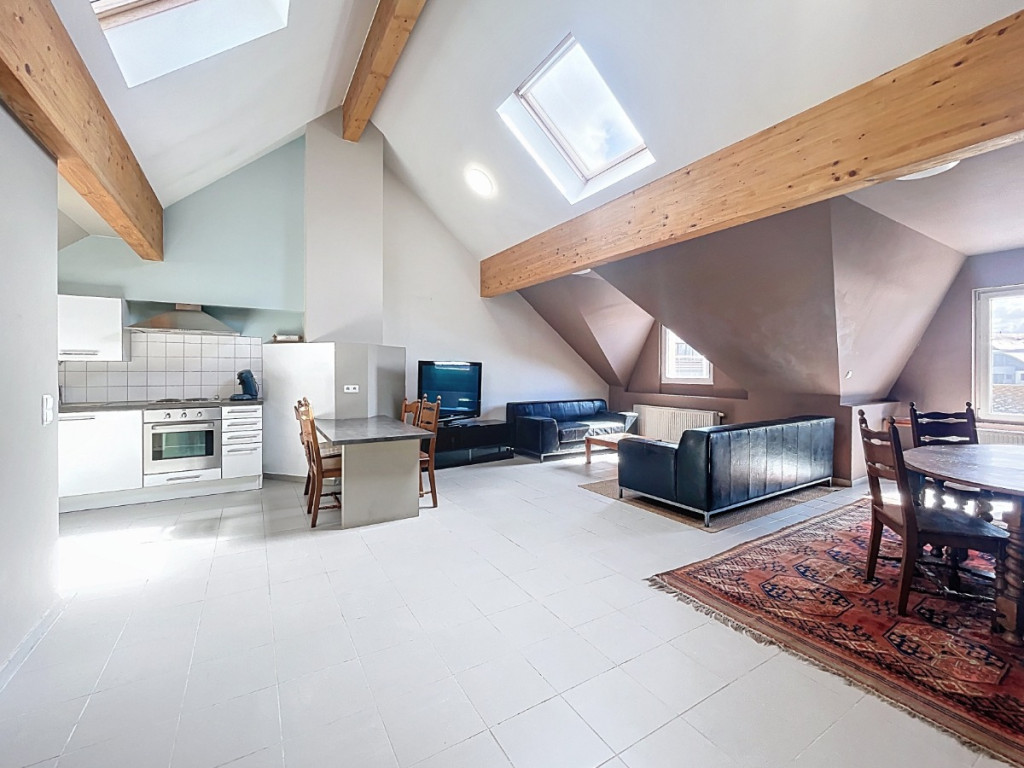 Place de l'yser - 1 - B - 6700