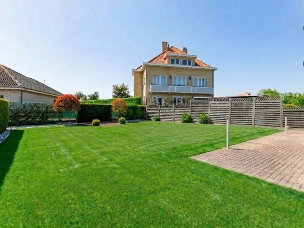 Strandloperslaan - 1 - - 8434