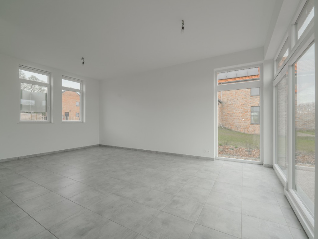 Avenue des Déportés - 22 - - Lot 02 - 1367