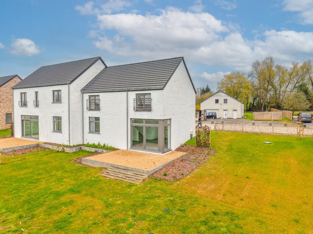 Avenue des Déportés - 22 - - Lot 02 - 1367