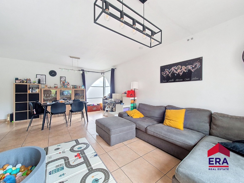 Rue du Levant - 12 - - 5300