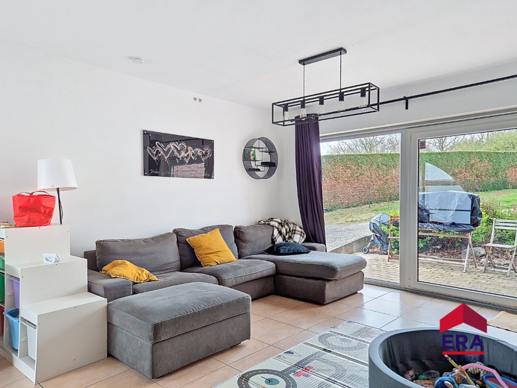 Rue du Levant - 12 - - 5300