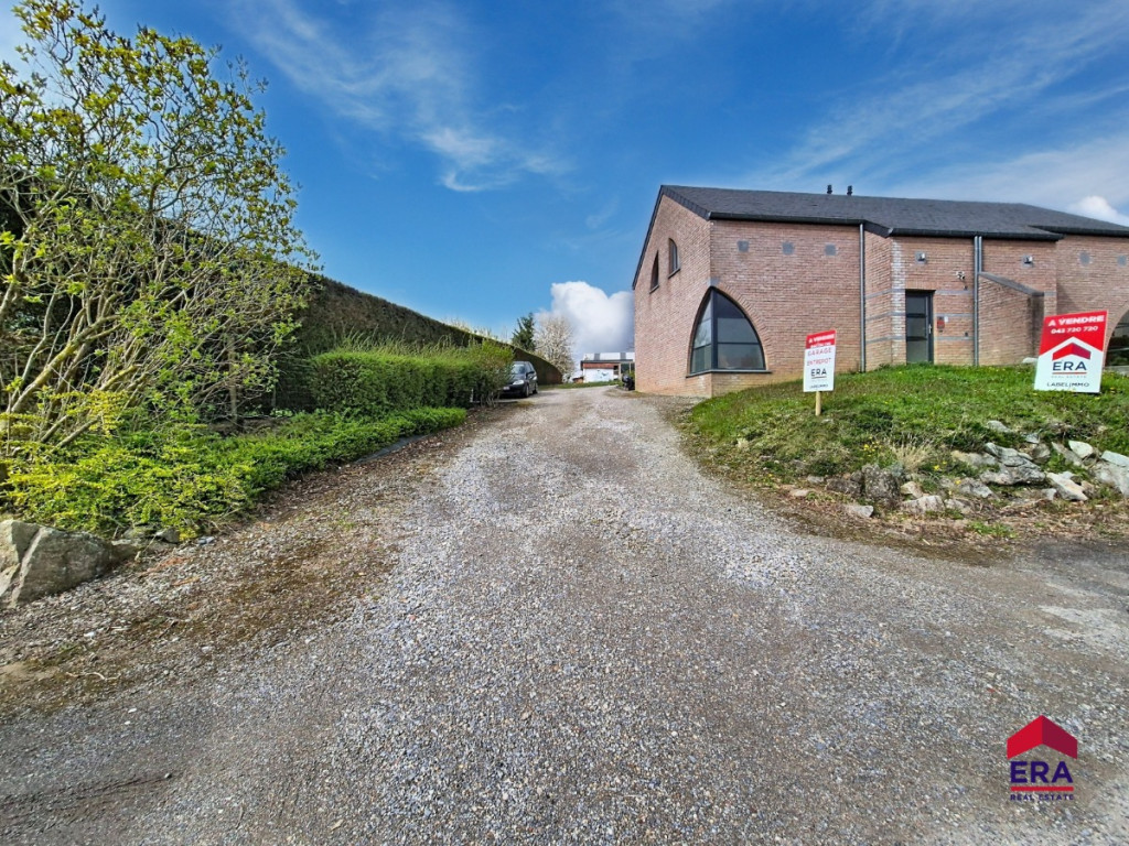 Rue du Levant - 12 - - 5300