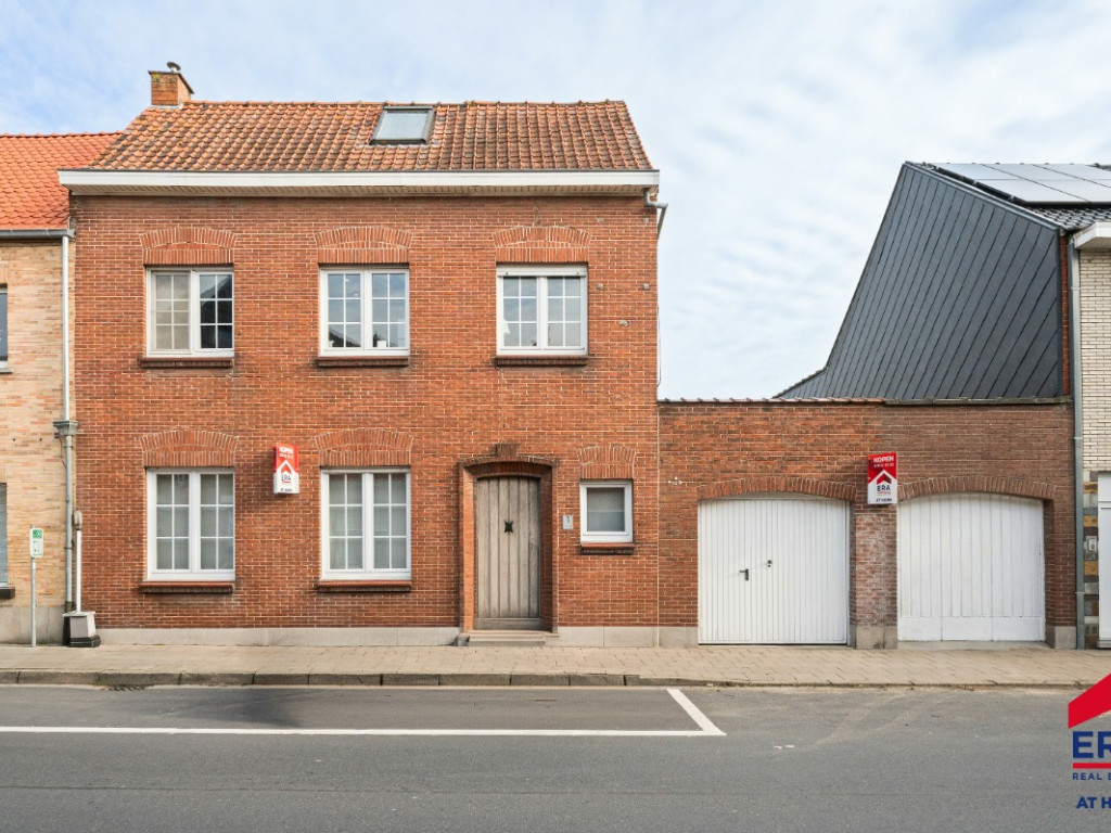 Sint-Eloois-Winkelstraat - 1 - - 8880