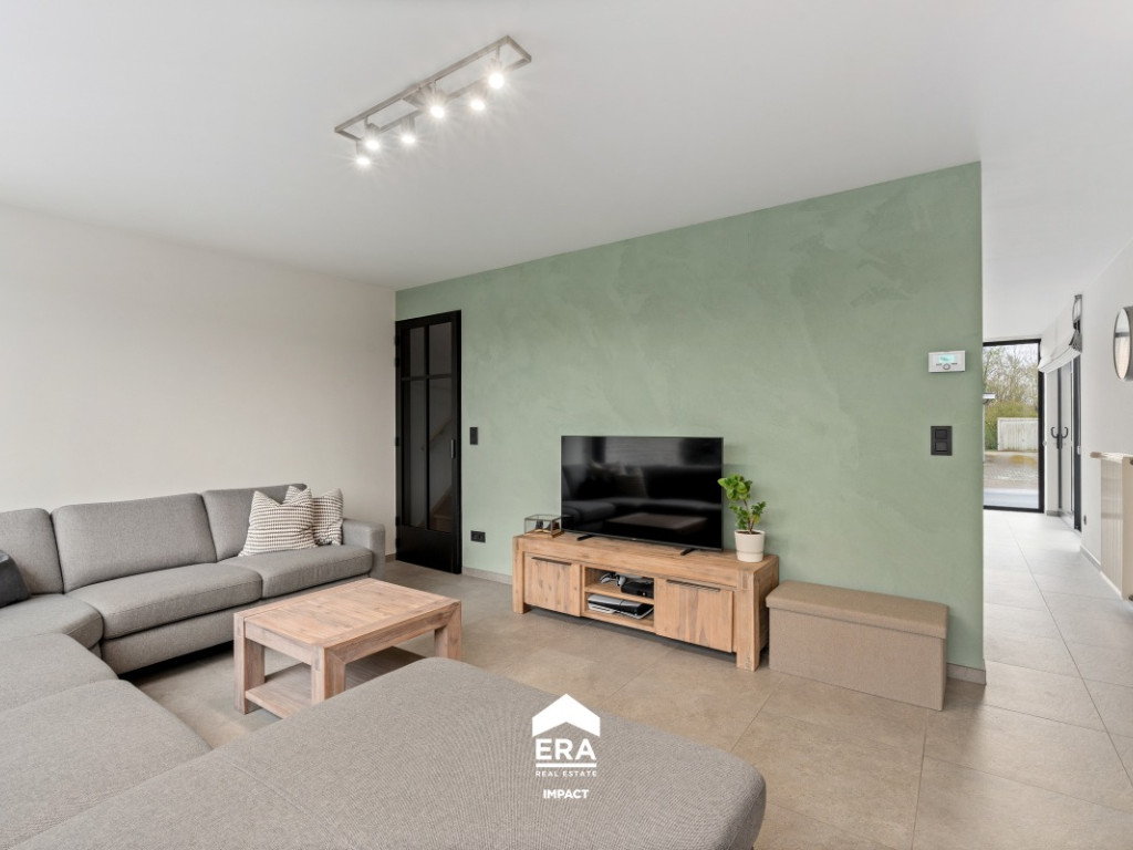 Muisvenstraat - 24B - - 3670