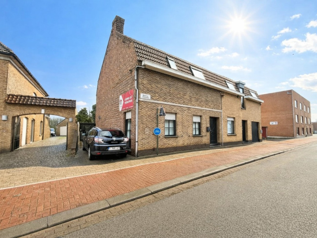 Menensesteenweg - 66 - - 8940