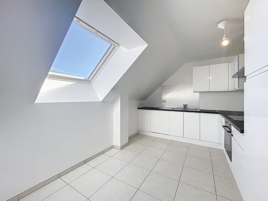 Rue de Bologne - 19 - - 6720