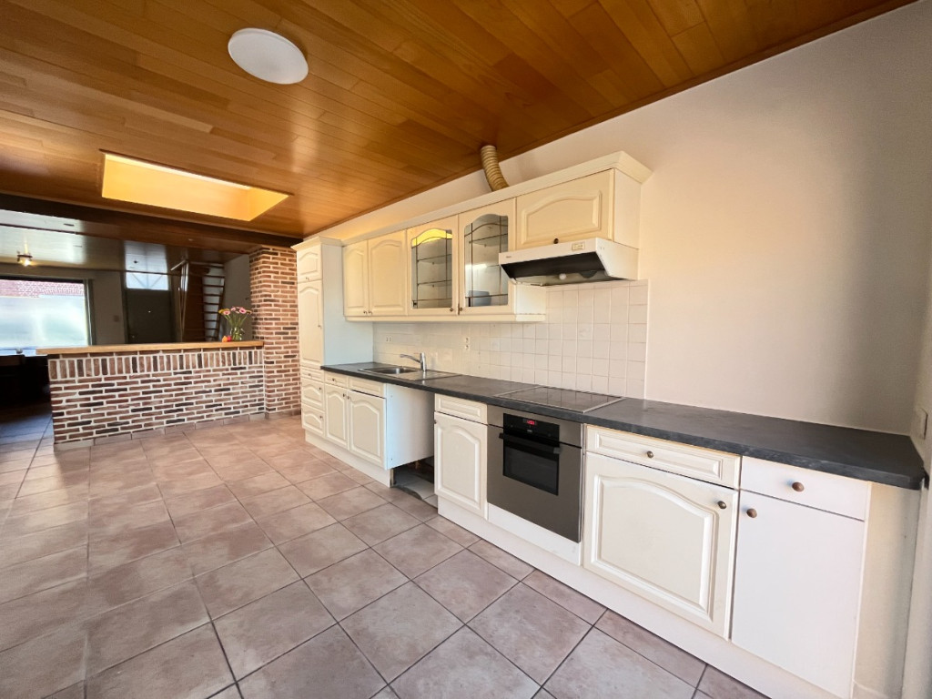 Heropbouwstraat - 63 - - 8800