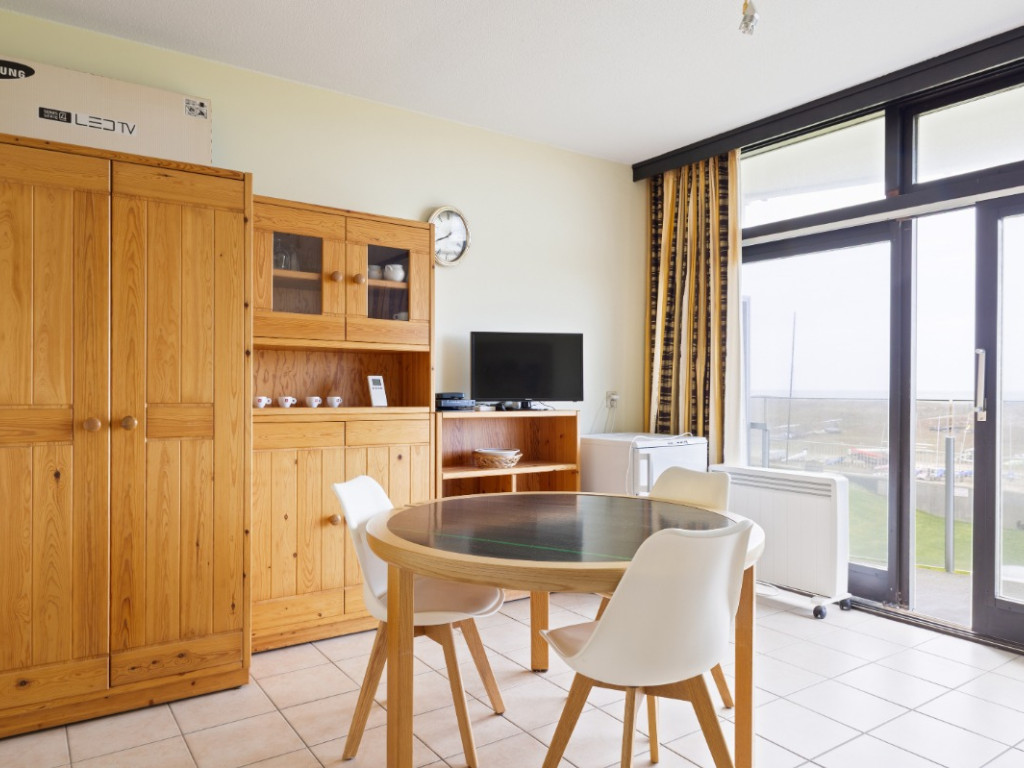 Dynastielaan - 24 - 0102 - 8660