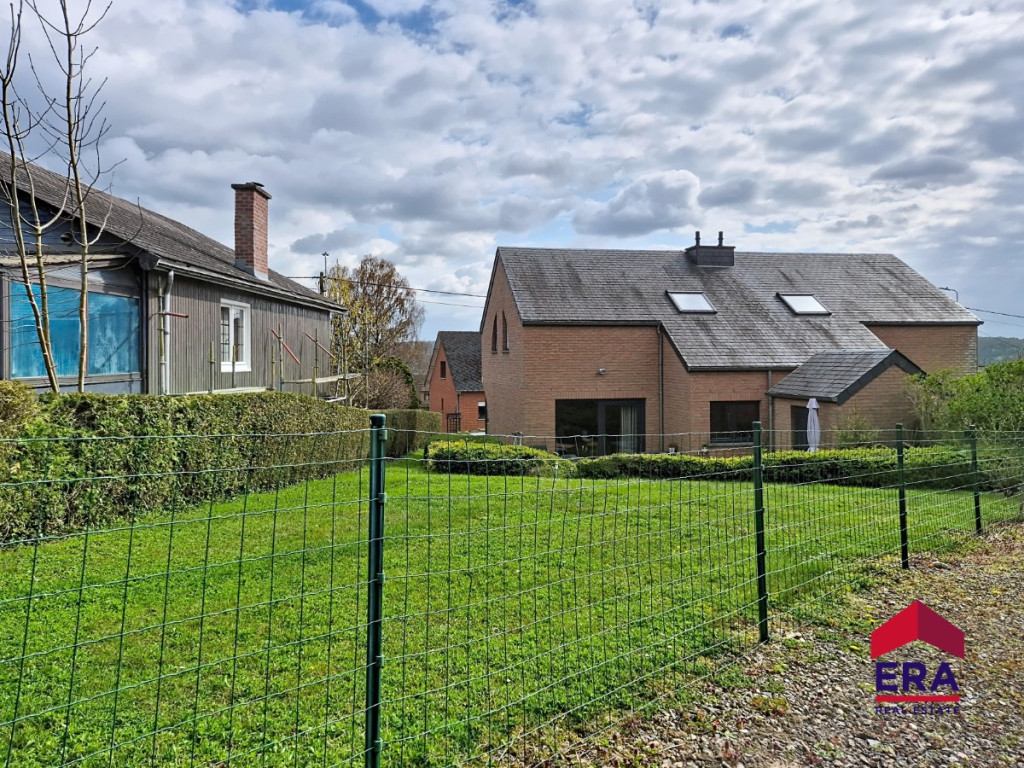 Rue du Levant - 10 - - 5300