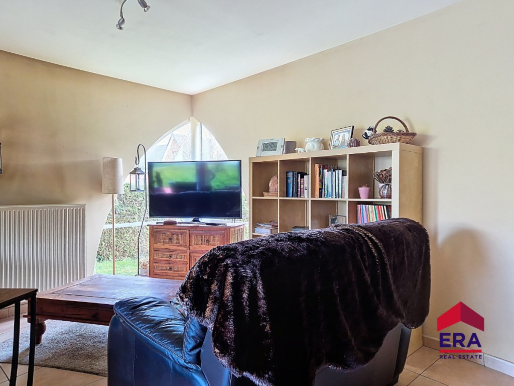 Rue du Levant - 10 - - 5300