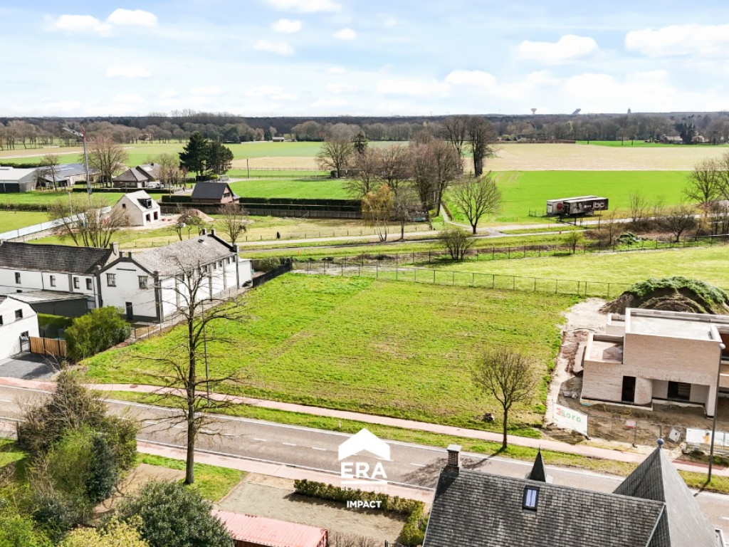 Stationsstraat - 74 - - 3941