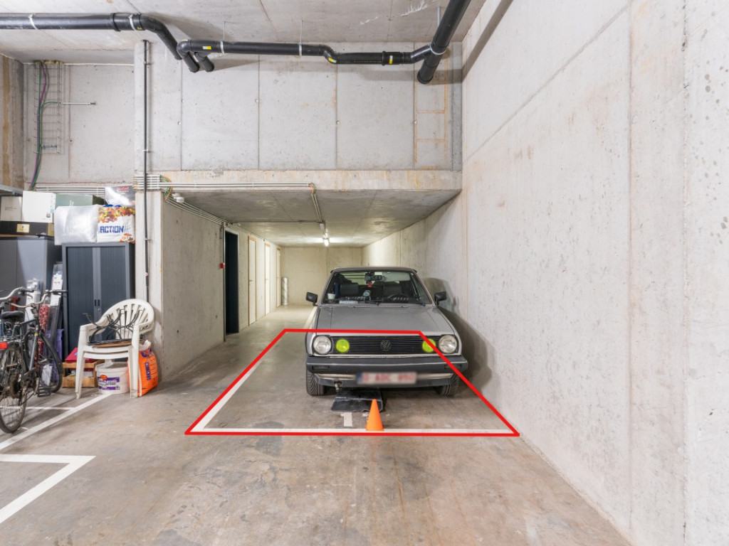 Gemeenteplein - Garage - 18/19 - - 1861