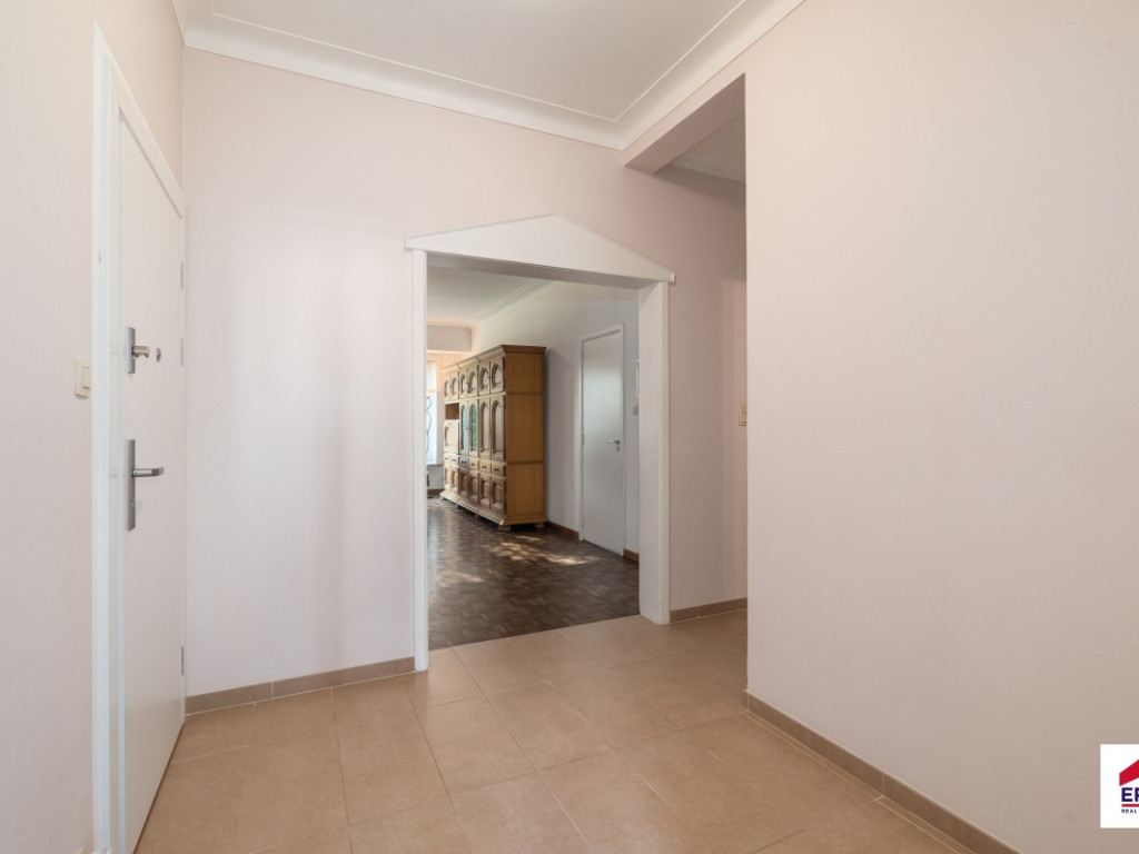 A. Burvenichlaan - 29 - 2A - 1780