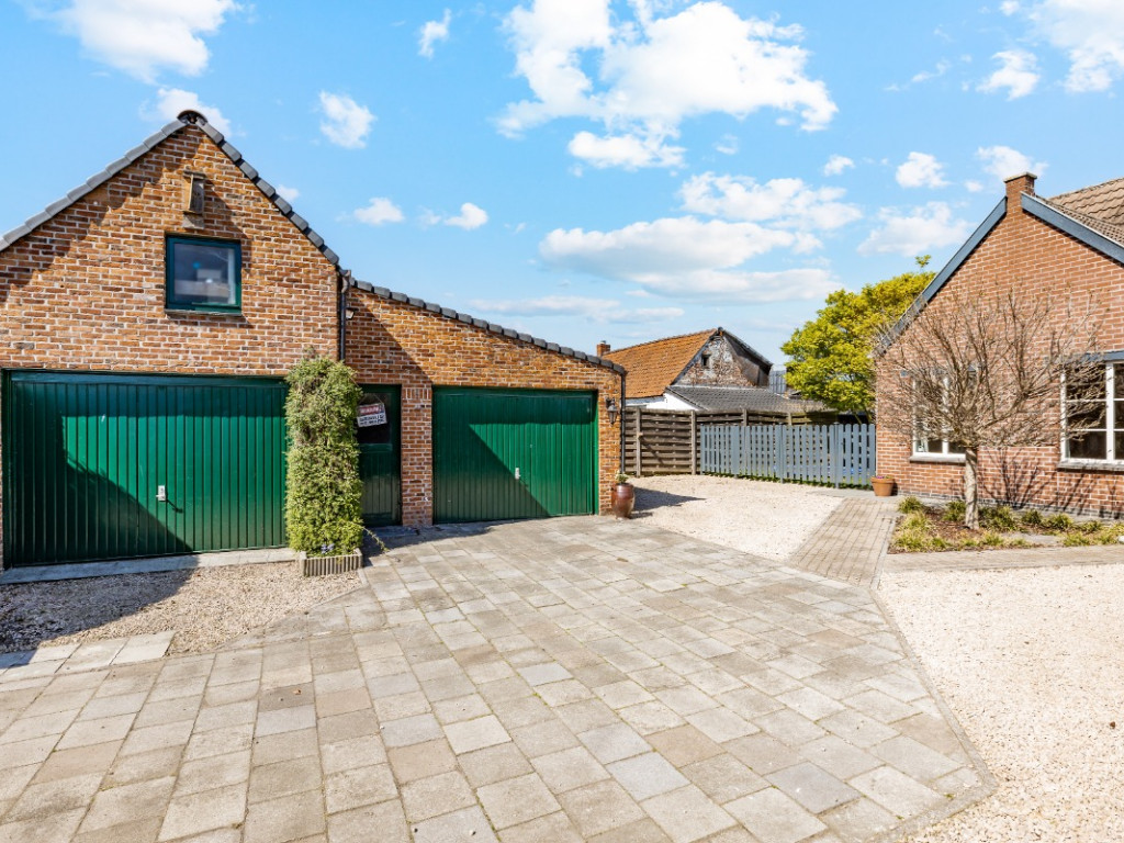 Akkerstraat - 1 - - 9185