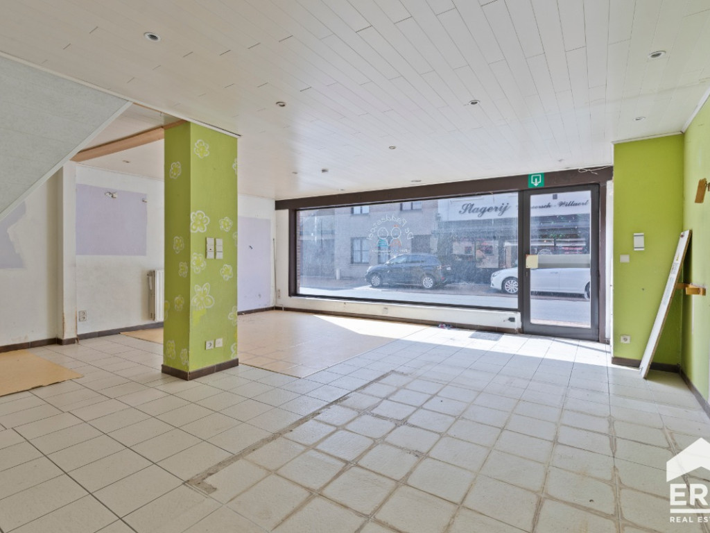 Stationsstraat - 45 - - 8020