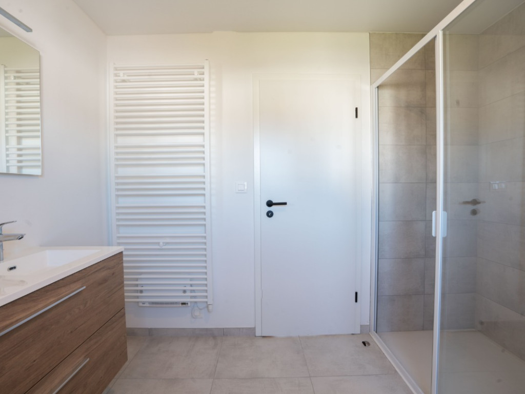 Rue des Scories - 24 - - Lot 48 - 6720