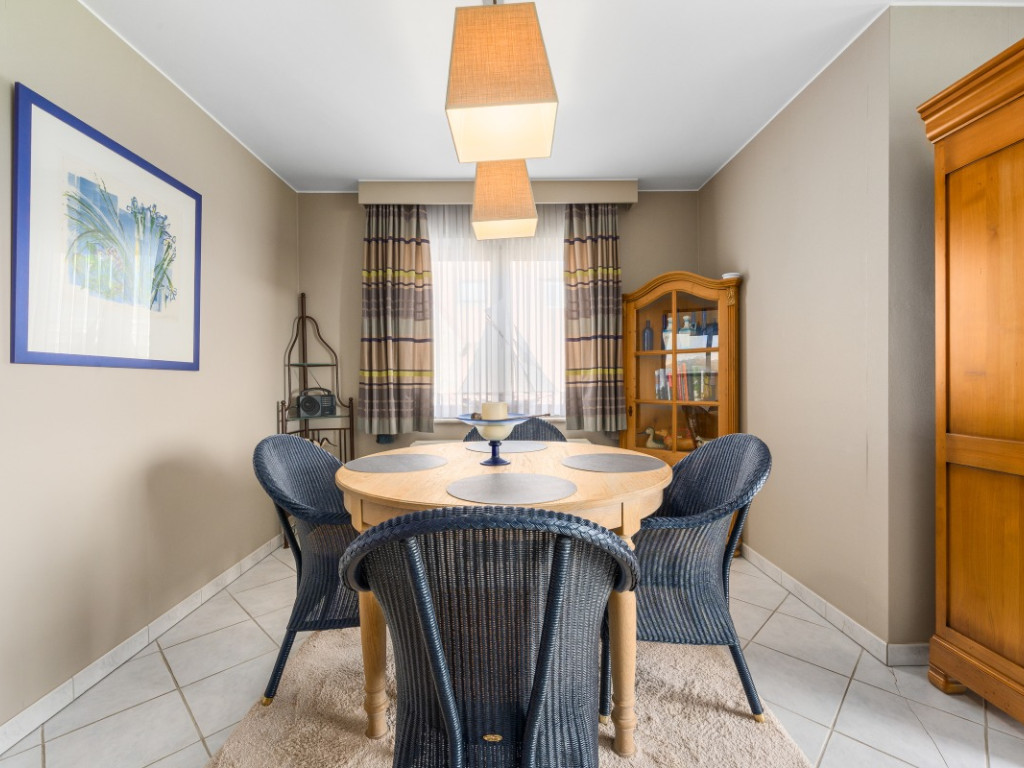 Albert I laan - 64F 03.04 - Nivaria - 8620