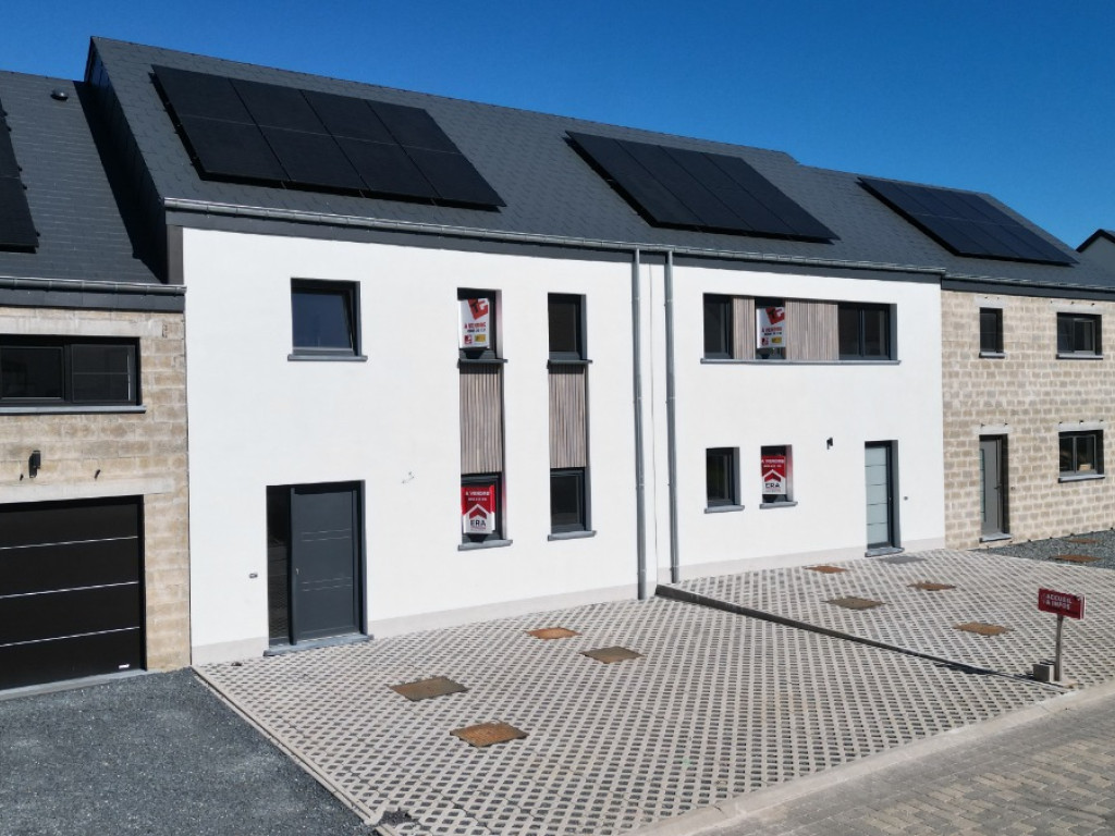 Rue des Scories - 24 - - Lot 48 - 6720