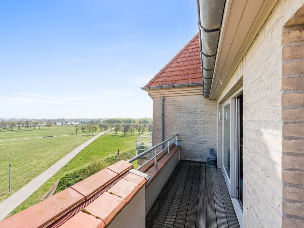 Albert I laan - 64F 03.04 - Nivaria - 8620