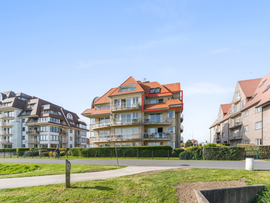 Albert I laan - 64F 03.04 - Nivaria - 8620