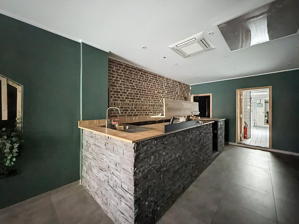 Rue Jules Destrée - 172 - - 7390