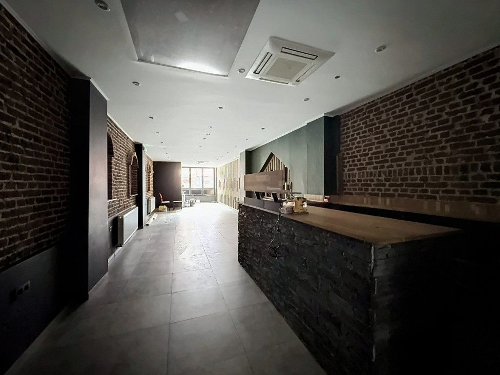 Rue Jules Destrée - 172 - - 7390